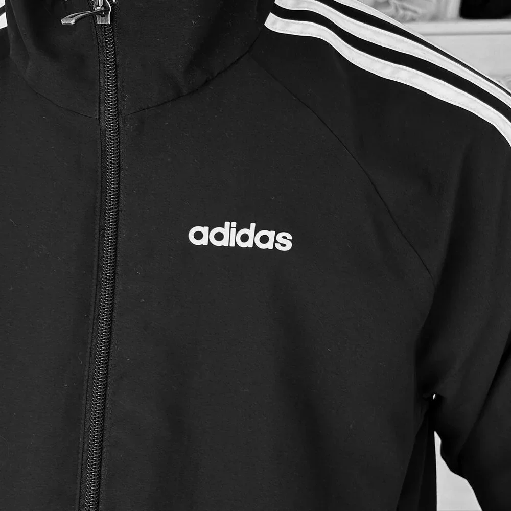 Adidas Kids Jacket WindBreaker Size L